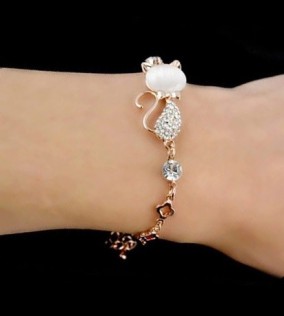 Cat bracelet